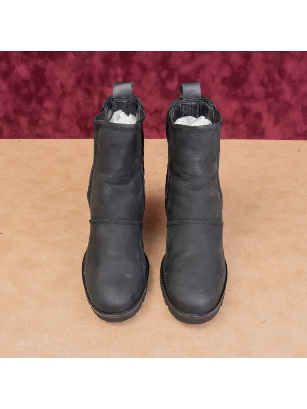 UGG Women Hazel Black Leather Slip-on Cushioned Cozy Chelsea Boots sz 6.5